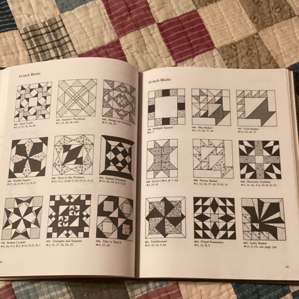 500 Full-Size Patchwork Patterns Book - Picture 4 of 4